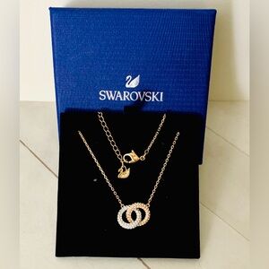$159 Swarovski Dextera White and Rose Gold Tone Necklace 5414999